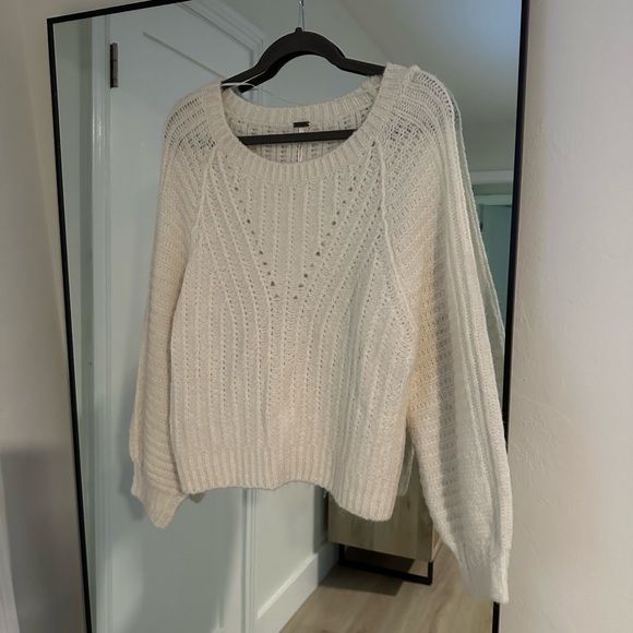 FP sweater - Picture 3 of 3